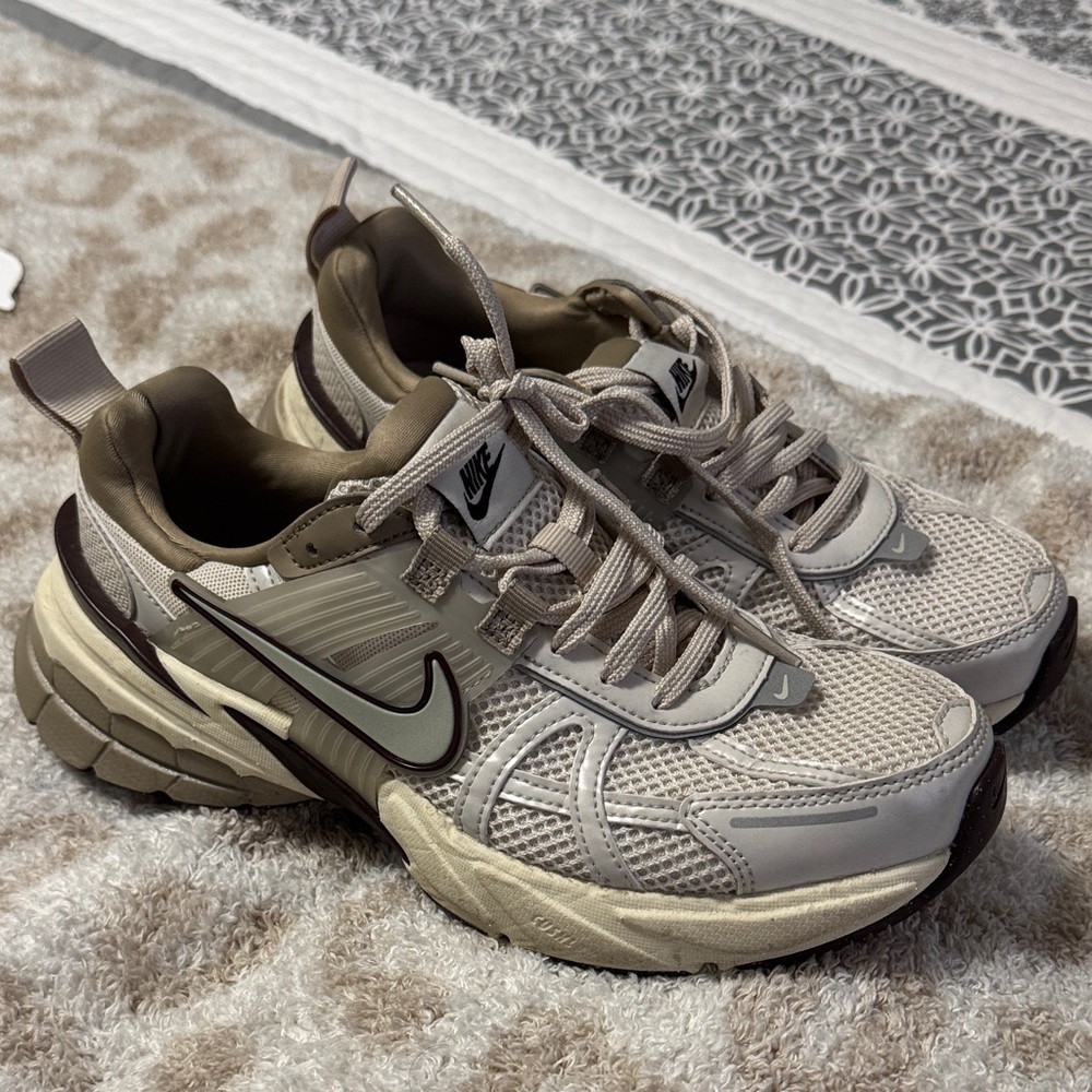 Nike V2k Run